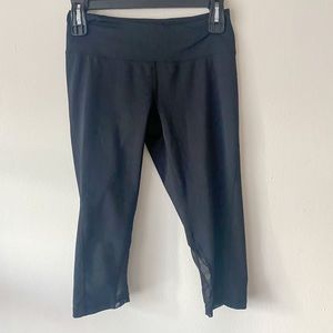 Z by Zella yoga pants, crop length, mid rise, size Small